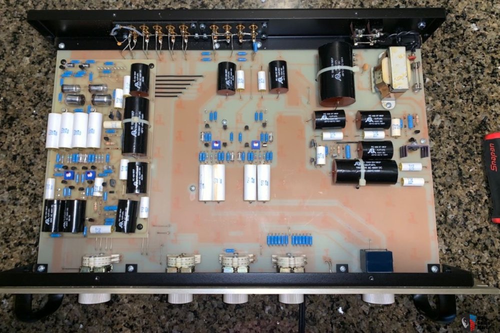 conrad-johnson-pf-1-circuits.jpg